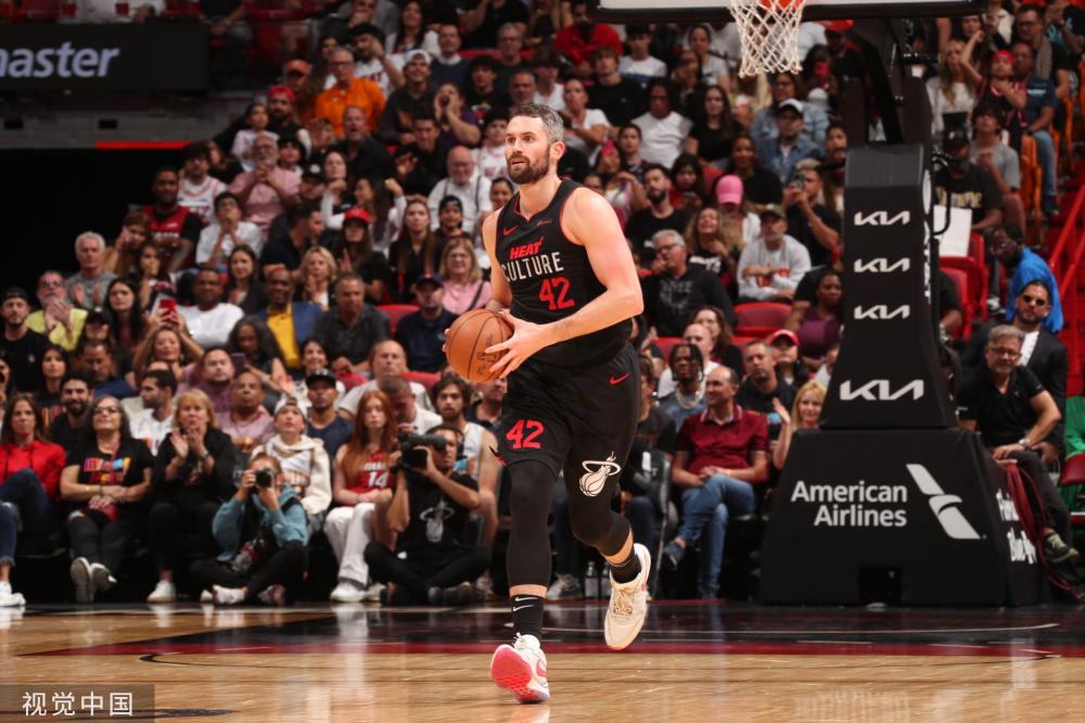 技舞台上 技舞台上