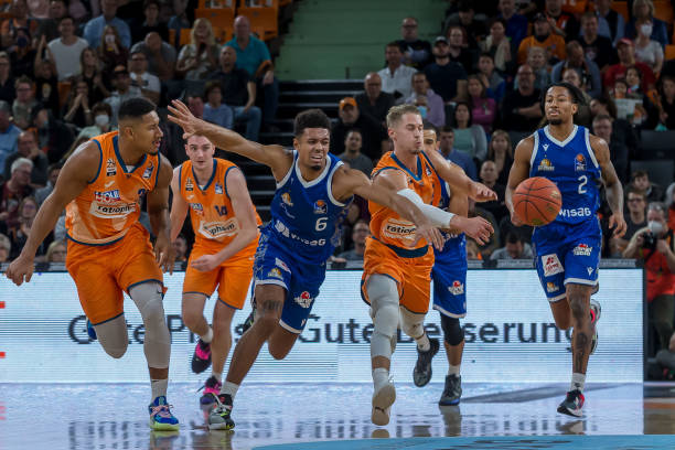 就在外界揣 就在外界揣