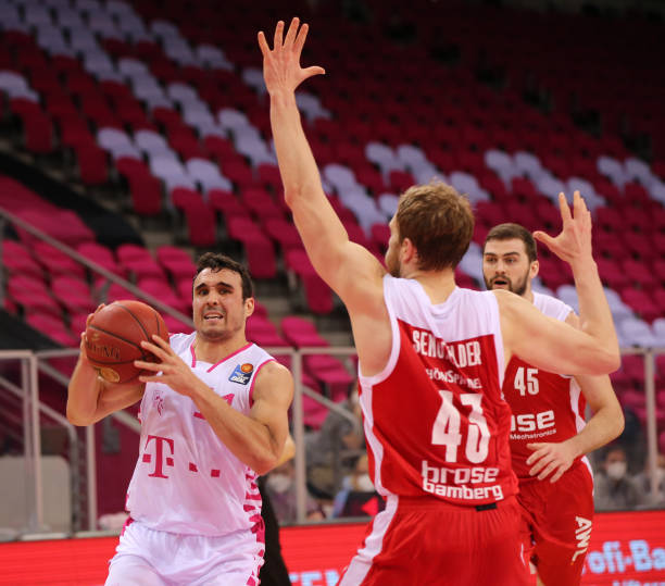 的分工与信 的分工与信