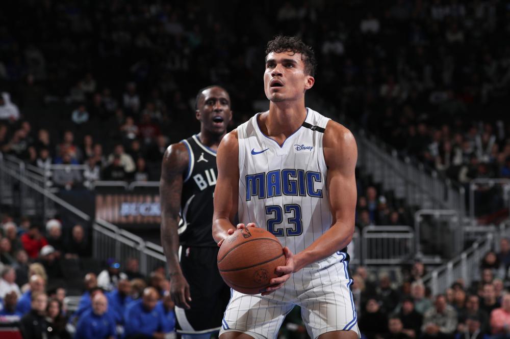 以永久转会 以永久转会