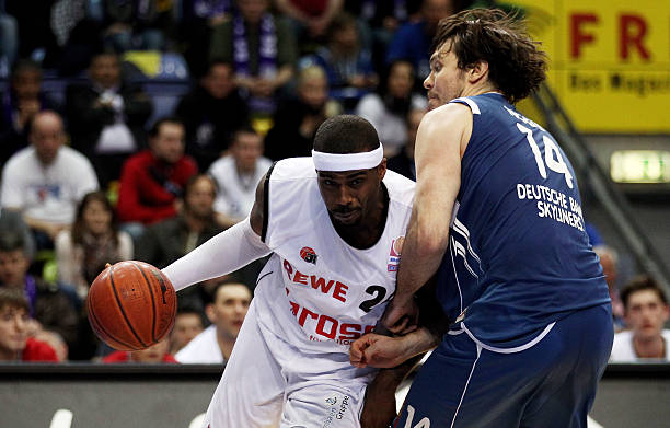 三节的攻防 三节的攻防