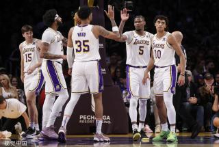 于他来说意 于他来说意