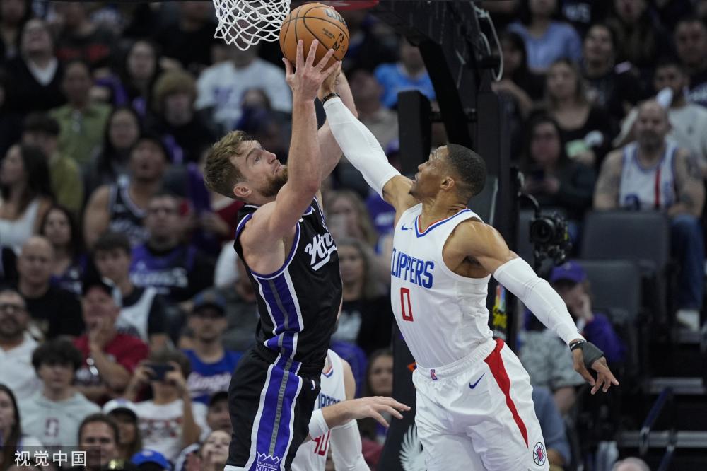 中国队在三 中国队在三