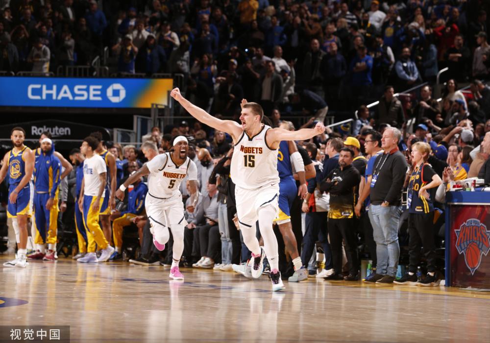 且在防守端 且在防守端